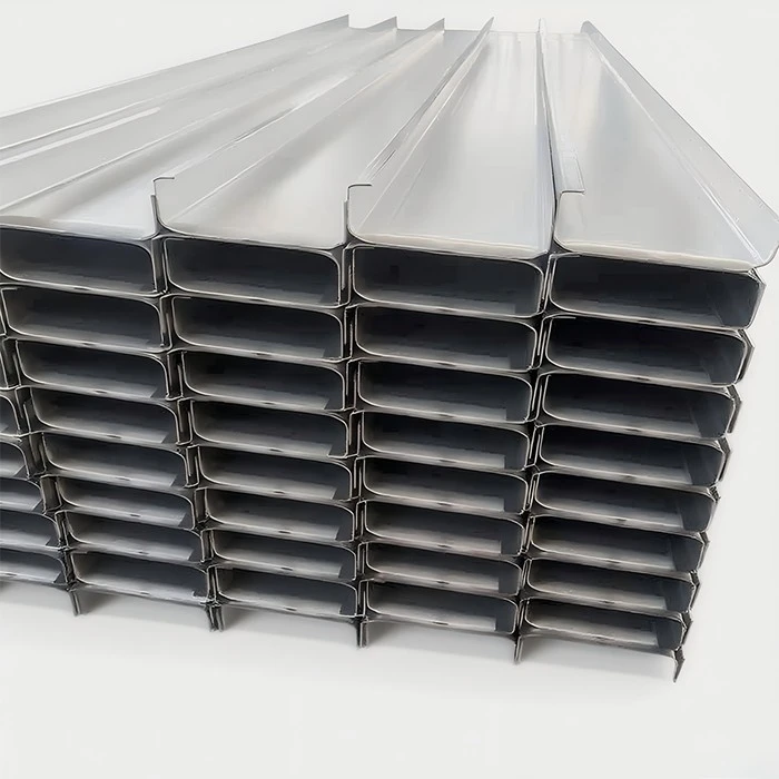 PV Waterproof secondary Gutter show